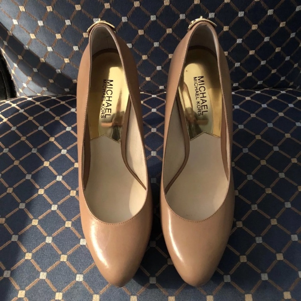 Michael Kors Pumps